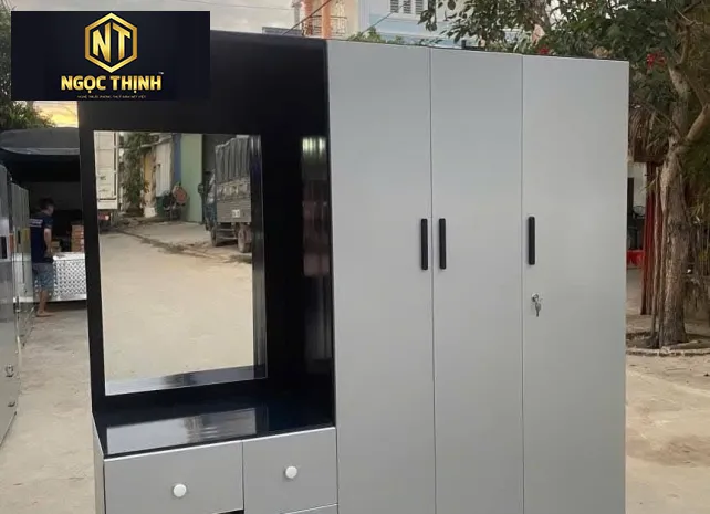 TỦ QUẦN ÁO KÈM BÀN TRANG ĐIỂM GIÁ BÌNH DÂN